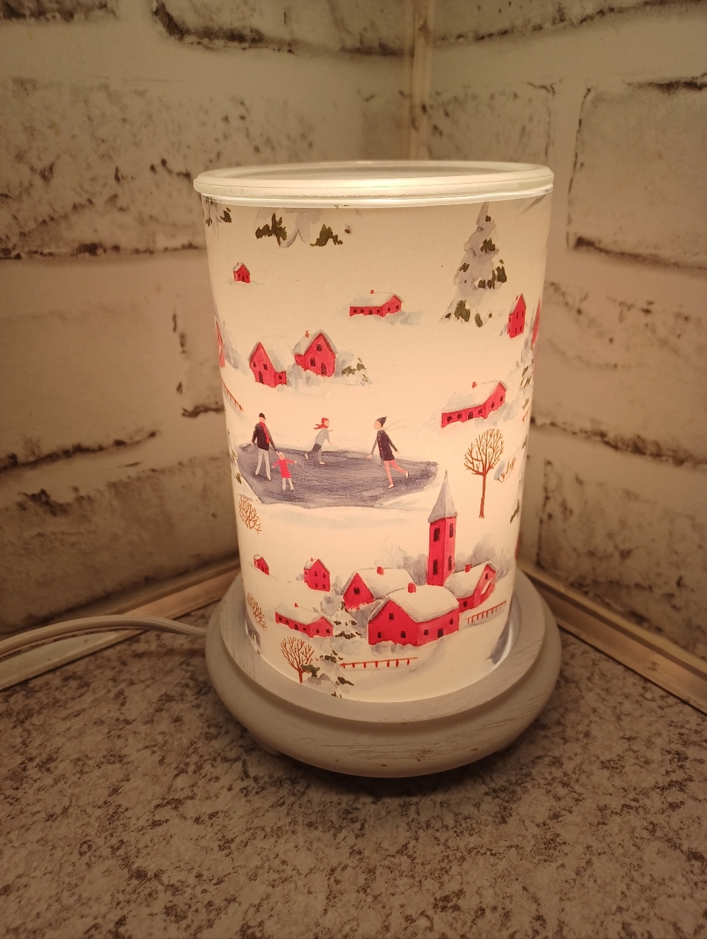 Winter Village Wonderland Wax Warmer Pink Zebra Simmering Lights WHITE  base